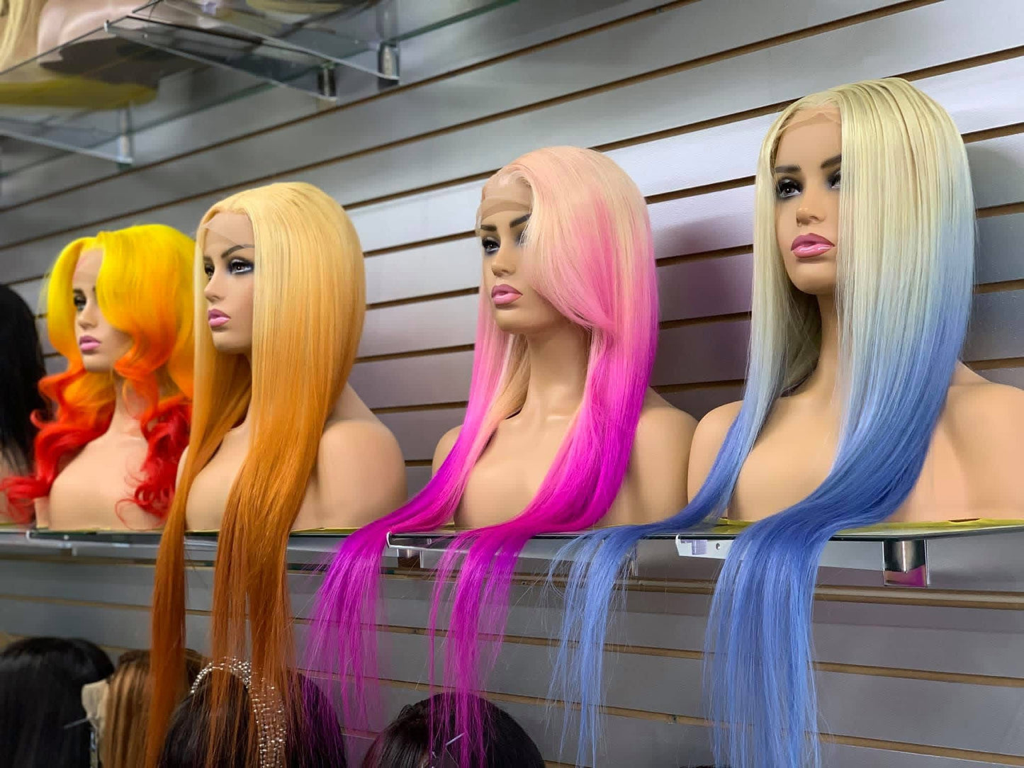 Wig coloring